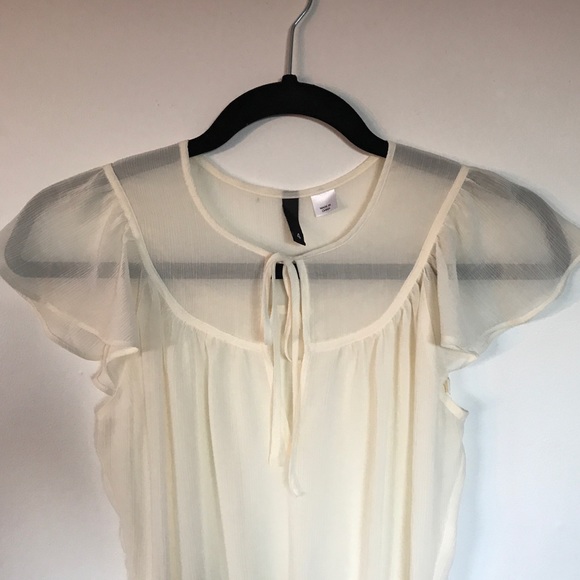 H&M DIVIDED top. - Picture 8 of 8